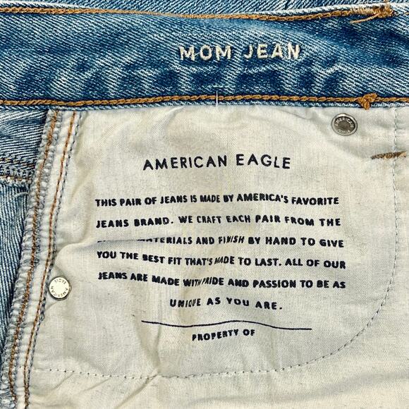American Eagle Skinny Mom Jeans Women's 4 Blue Distressed Light Wash High Rise - Picture 6 of 9